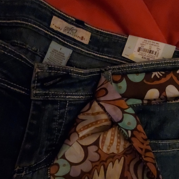 Brand New So shorts size 1 - Picture 2 of 3